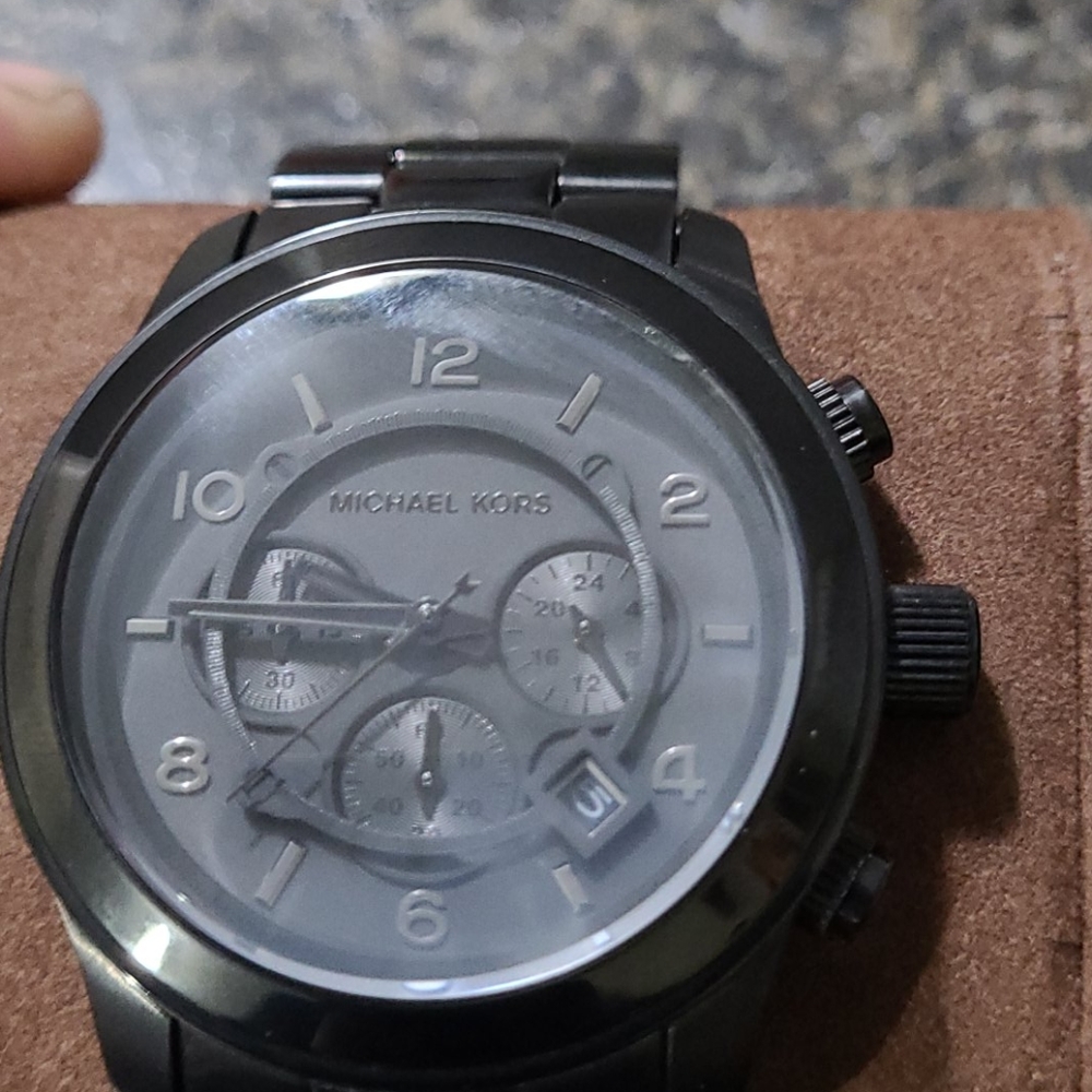 MK WATCH - Picture 3 of 10